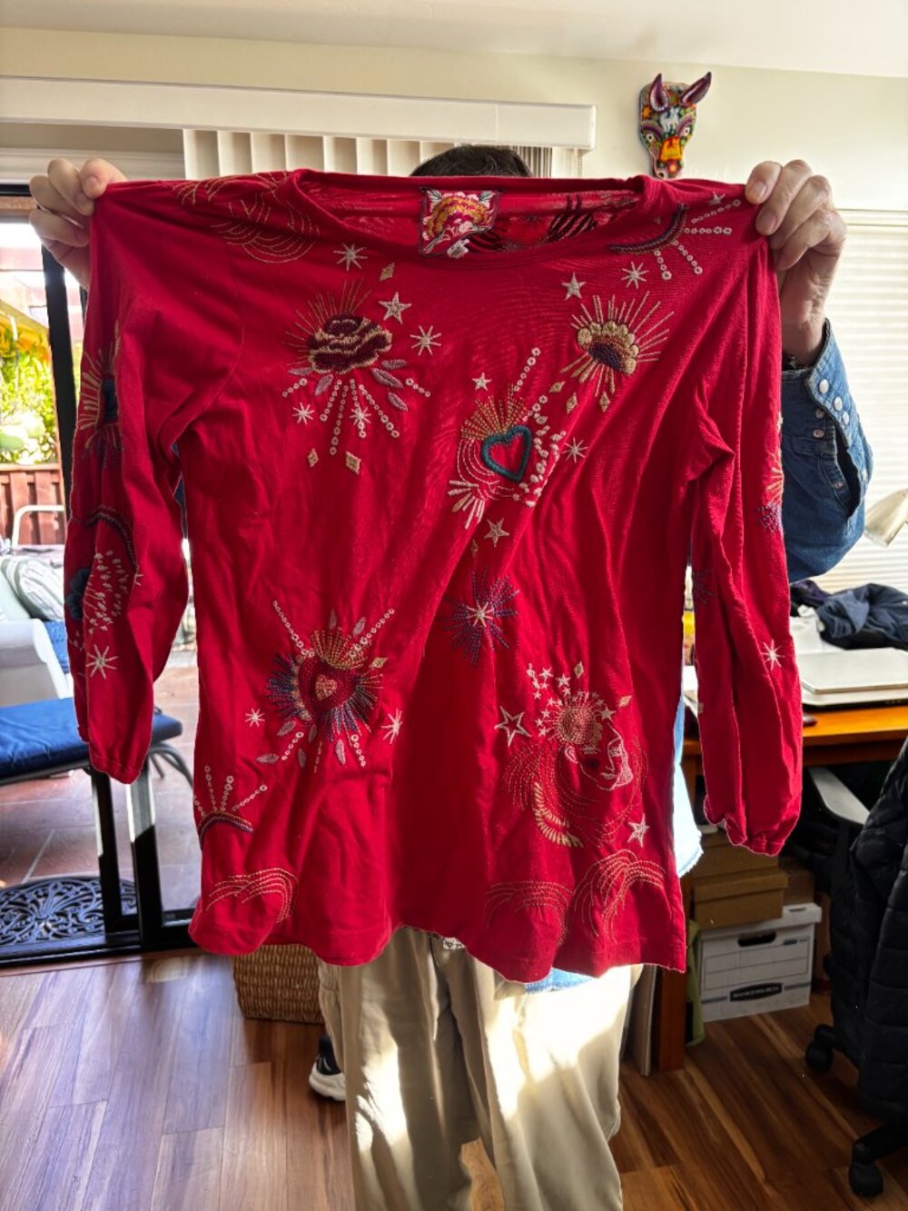 Johnny WAS Red Embroidered Long-Sleeve Tee with Heart Motifs XL